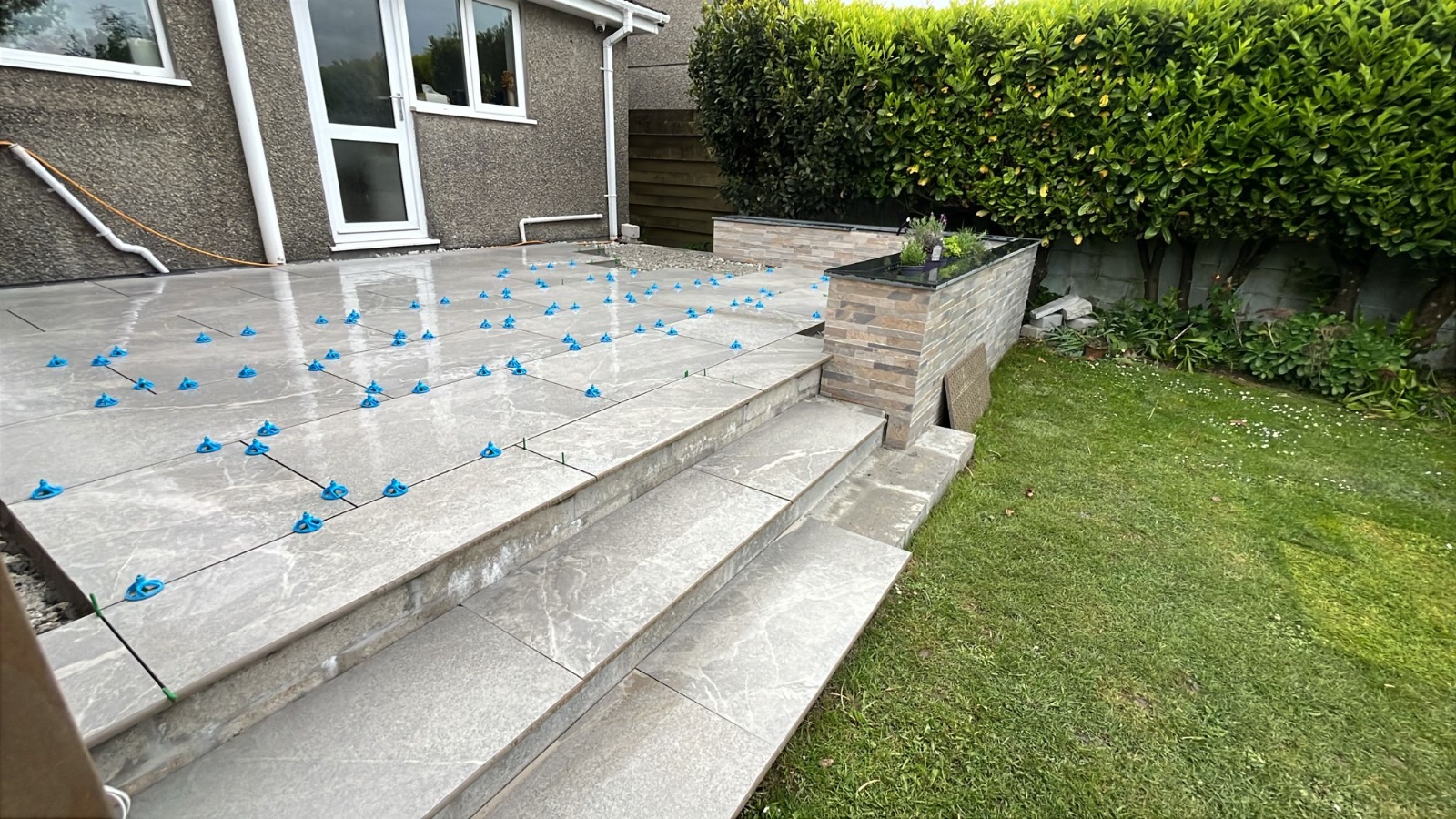 Patio, Hayle